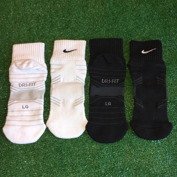 NEW NIKE VAPOR FOOTBALL QUARTER SOCKS 2 PAIR LARGE - Picture 1 of 2